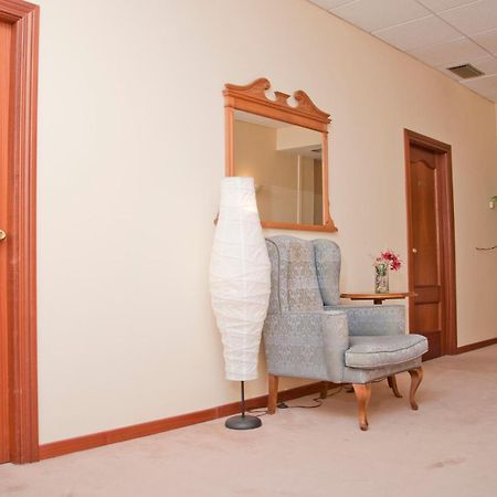 Mlc Benavente Hotel Ngoại thất bức ảnh