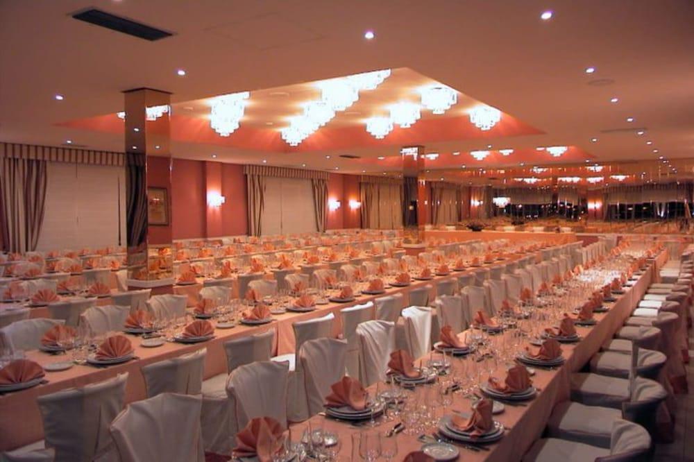 Mlc Benavente Hotel Ngoại thất bức ảnh